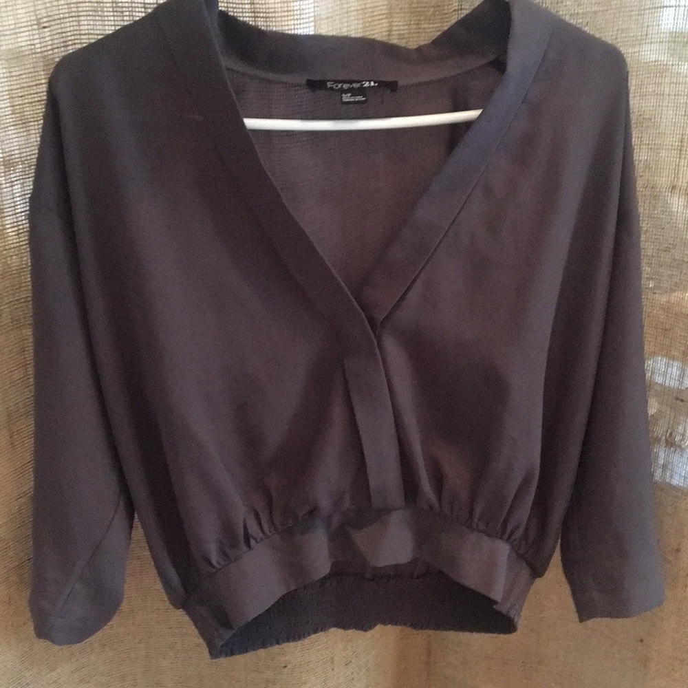 3/4 sleeve shirt